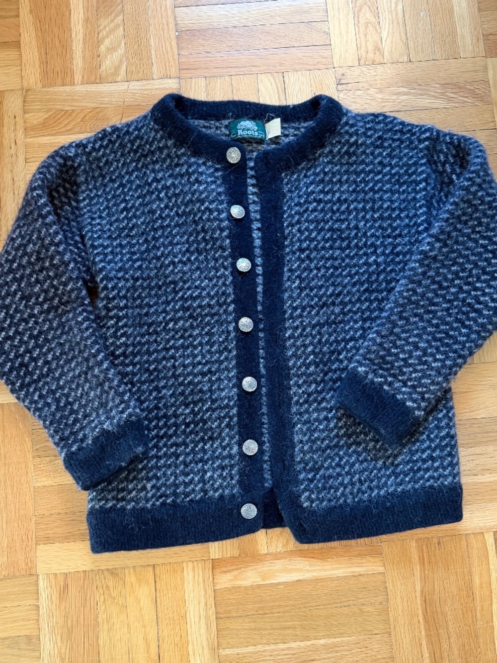 Vintage Roots Wool Cardigan - Picture 2 of 9